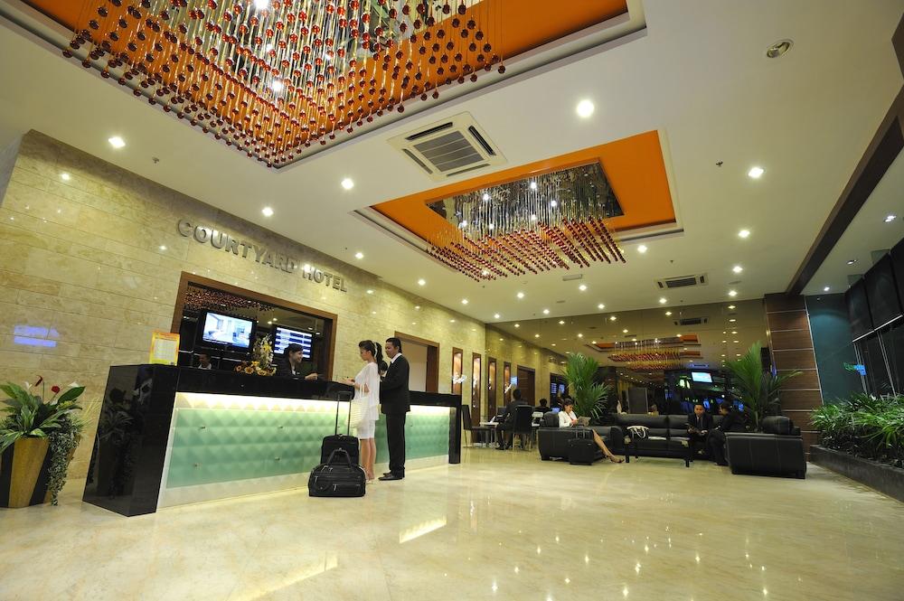קוטה קינבלו Courtyard Hotel 1Borneo מראה חיצוני תמונה